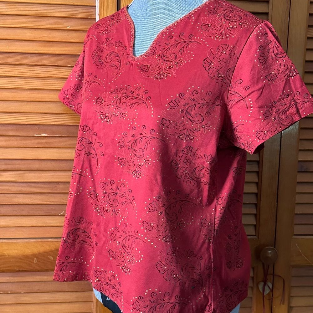 Y2K Marsh Landing Red Paisley Short Sleeve Cotton Tee